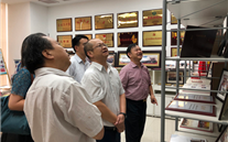 市、区工商联组织优秀民企代表到尊龙凯时集团开展主题教育活动